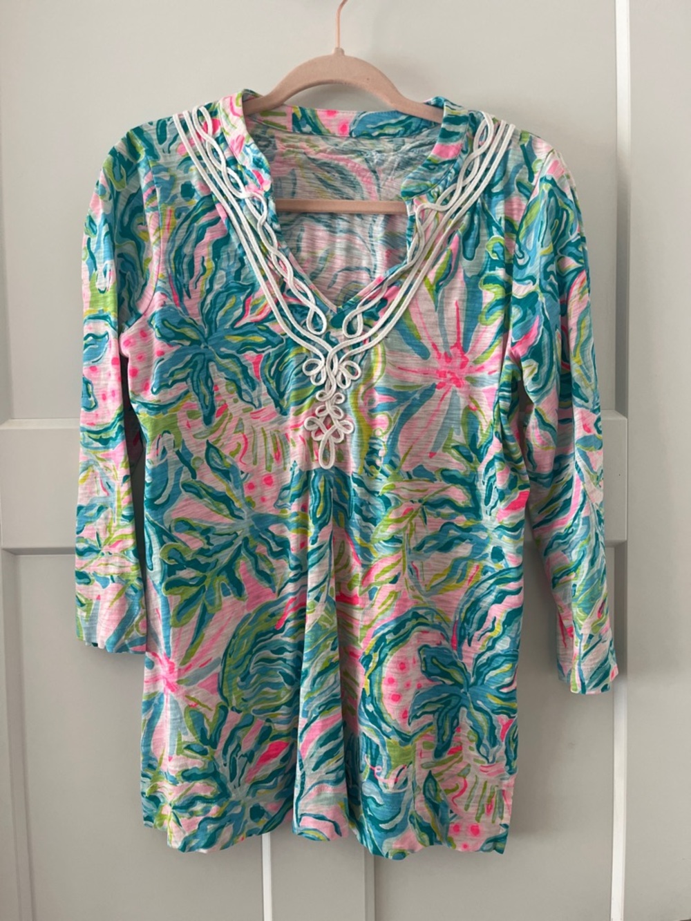 Lilly Pulitzer top size medium